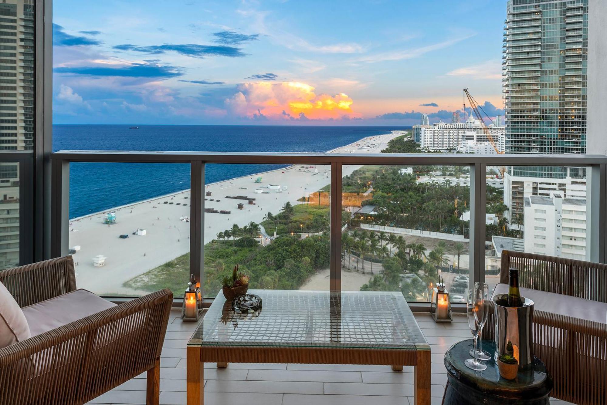W South Beach Miami Beach Exterior photo