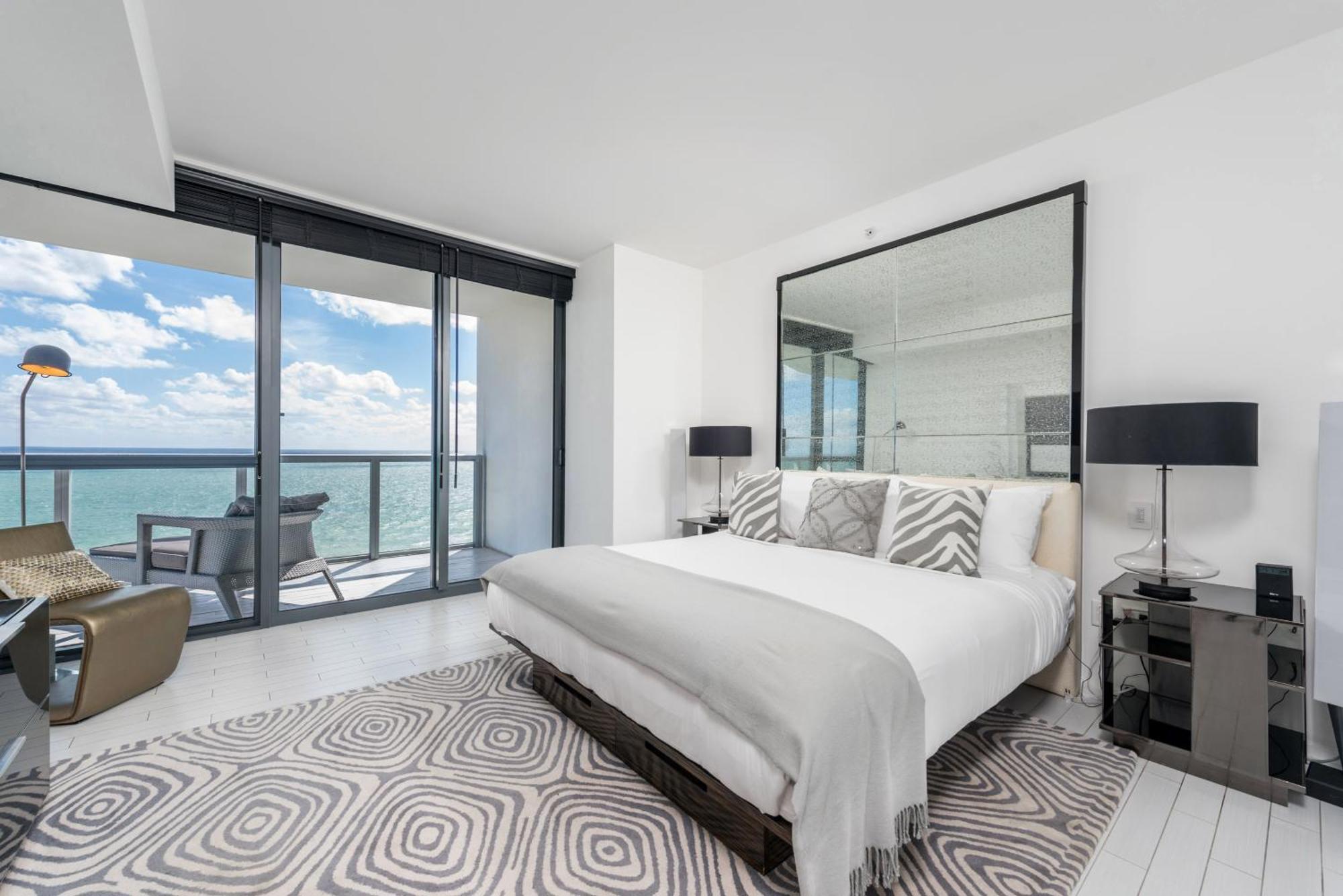 W South Beach Miami Beach Exterior photo