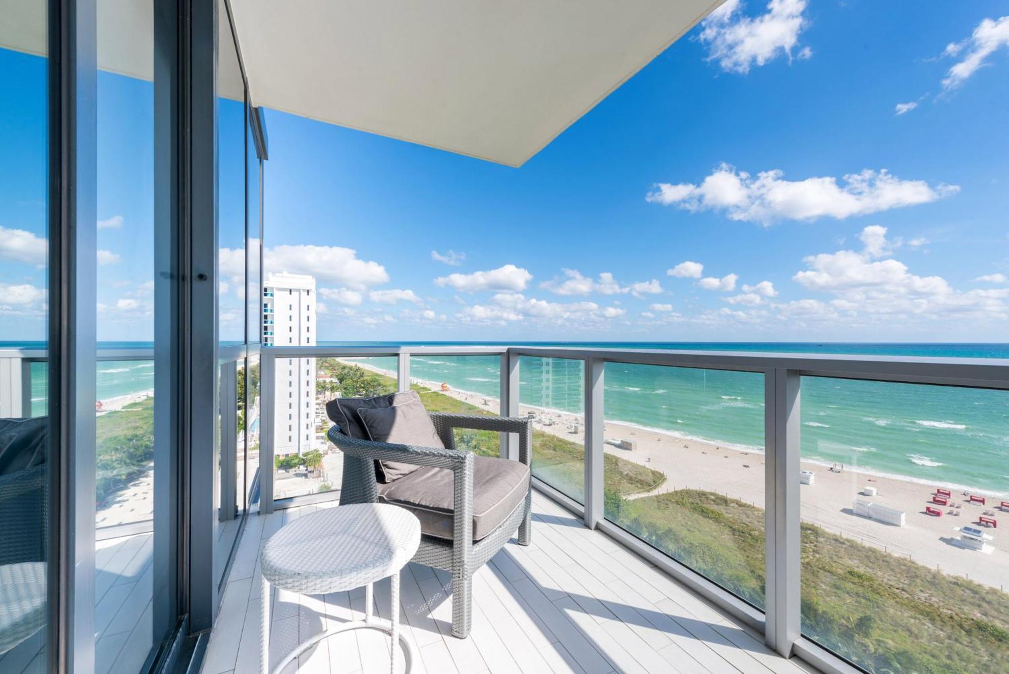 W South Beach Miami Beach Exterior photo